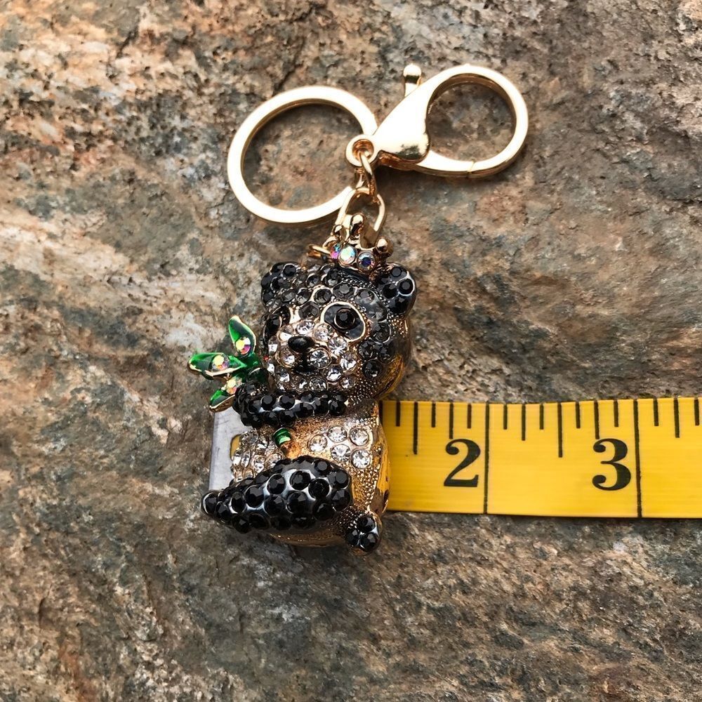 Panda Bear Keychain - Picture 10 of 11